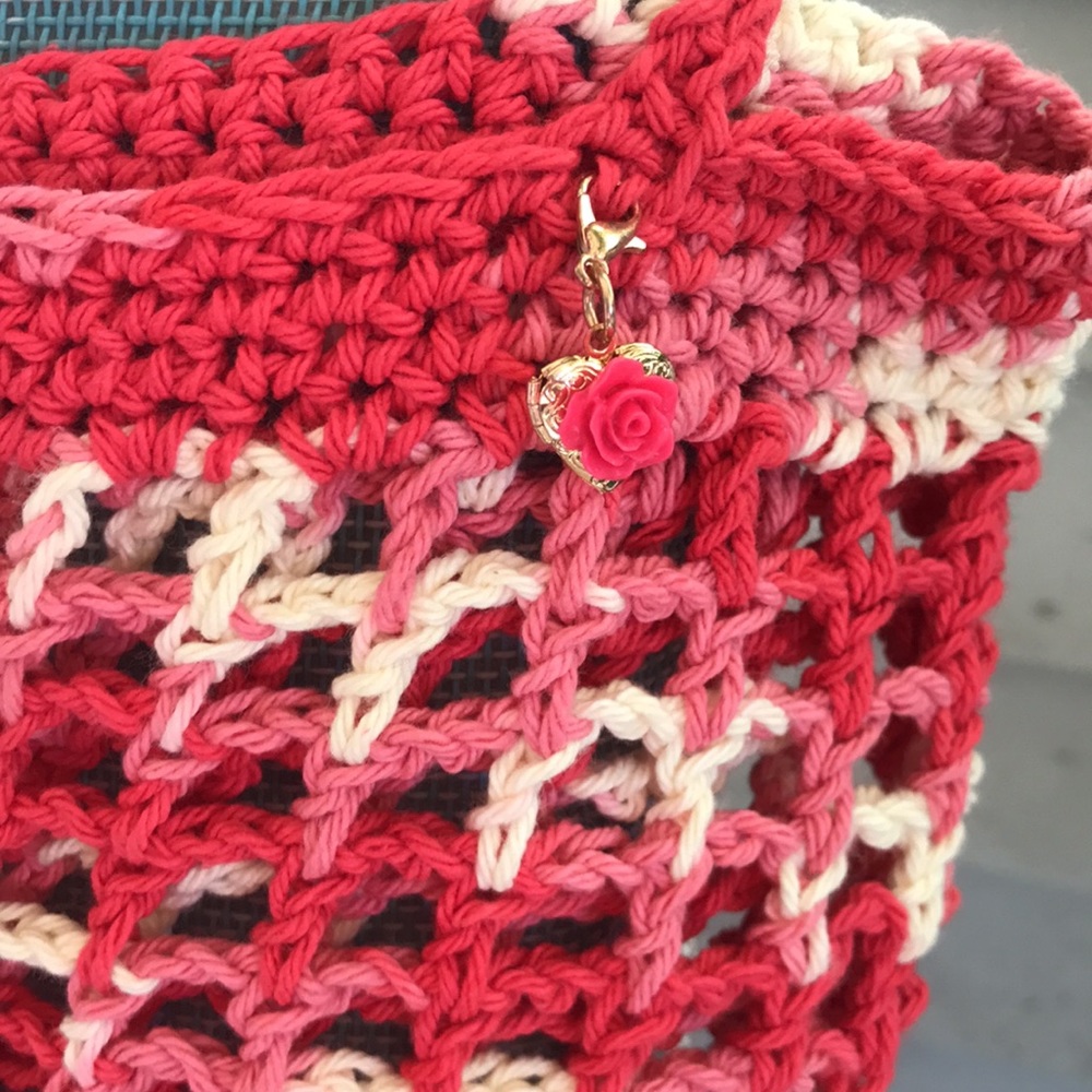 Handcrafted Market Bag - Picture 2 of 4